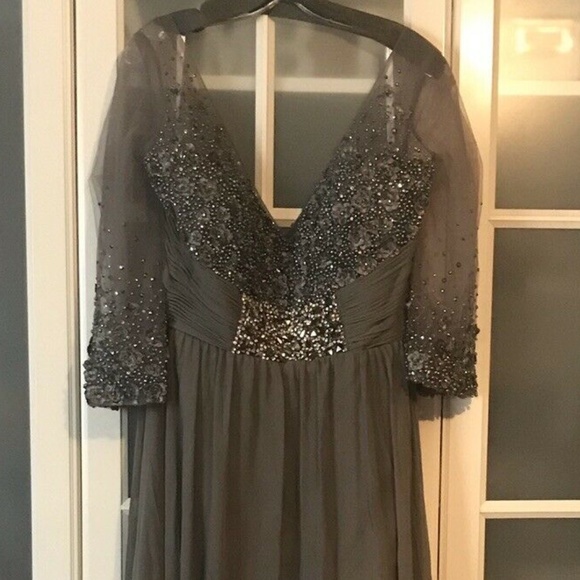 COPY - Mon Cheri Montage Formal Gown - Picture 3 of 7